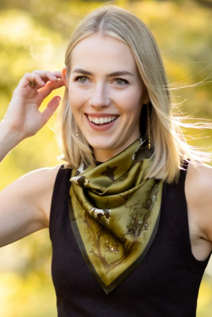 Bird Dog Scarf
