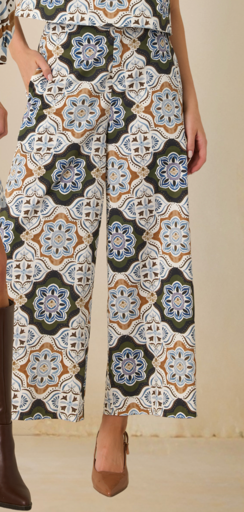 Barrett Crop Pants- Manor House