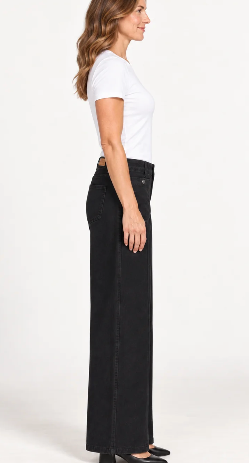 Saylor Mid-Rise in Black
