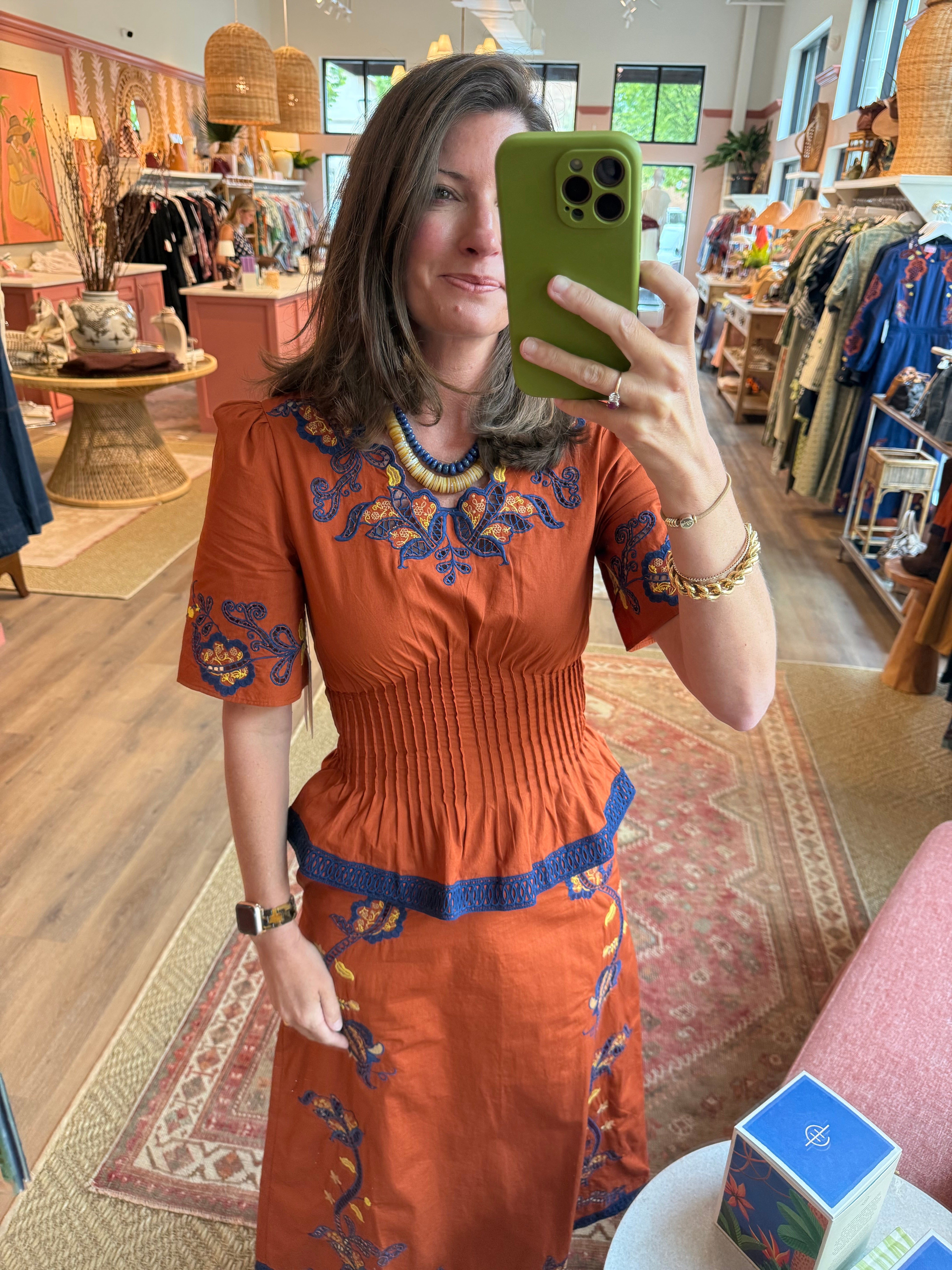 Lyon Top