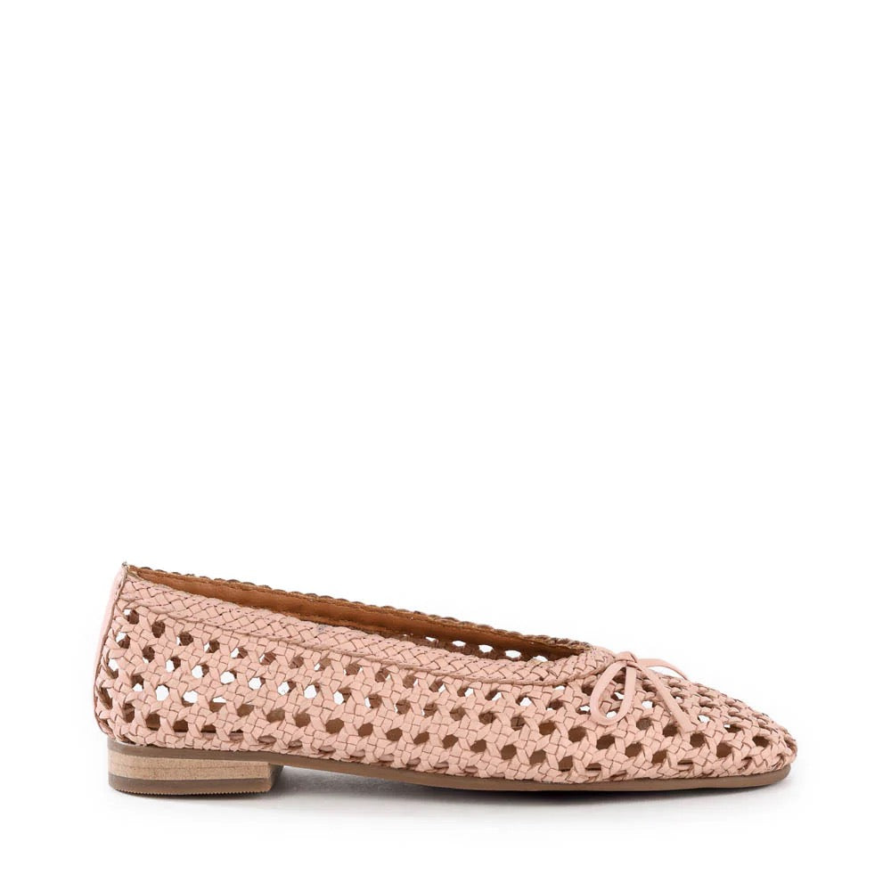 Flagstaff Woven Leather Flat