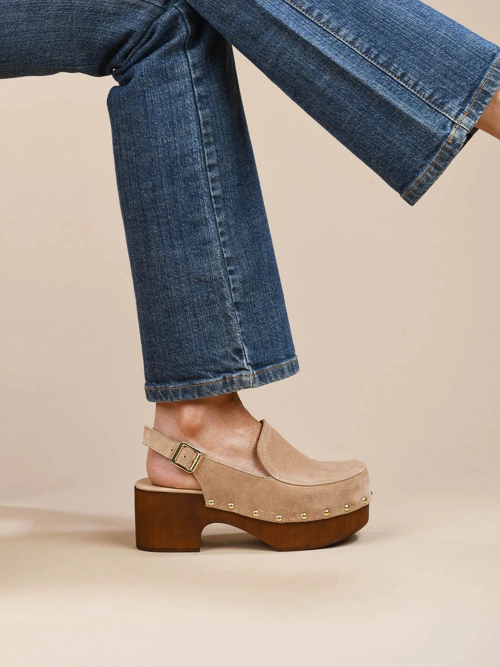 Backlot Suede