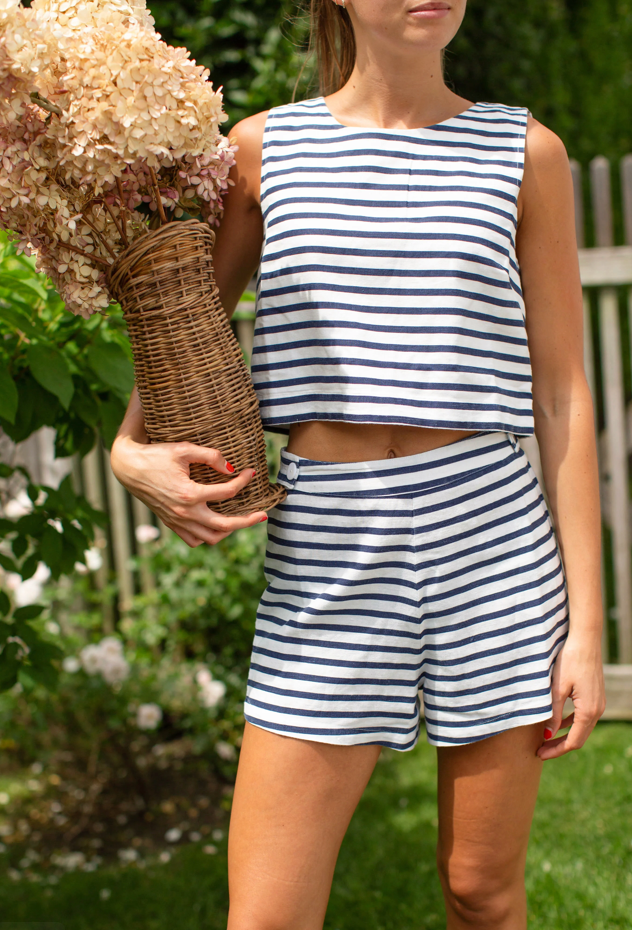 Della Shorts