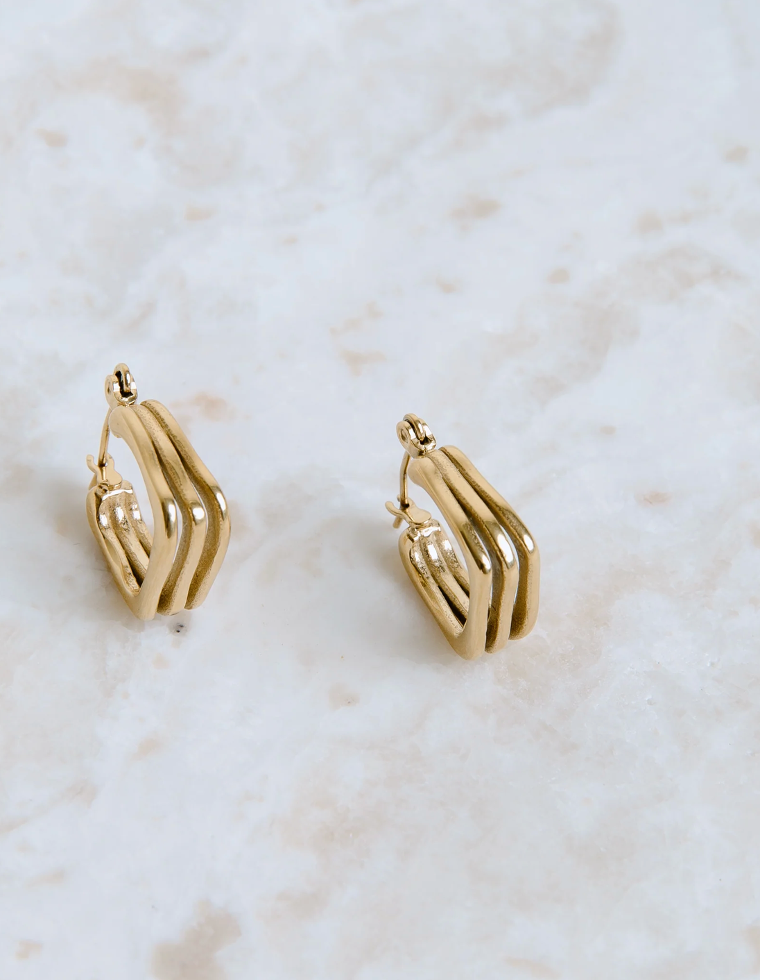 Hollow Earring