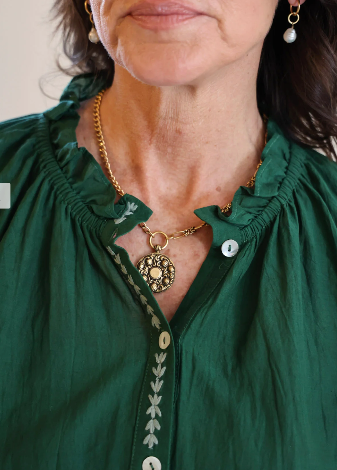Daisy Embroidered Blouse in Hunter Green