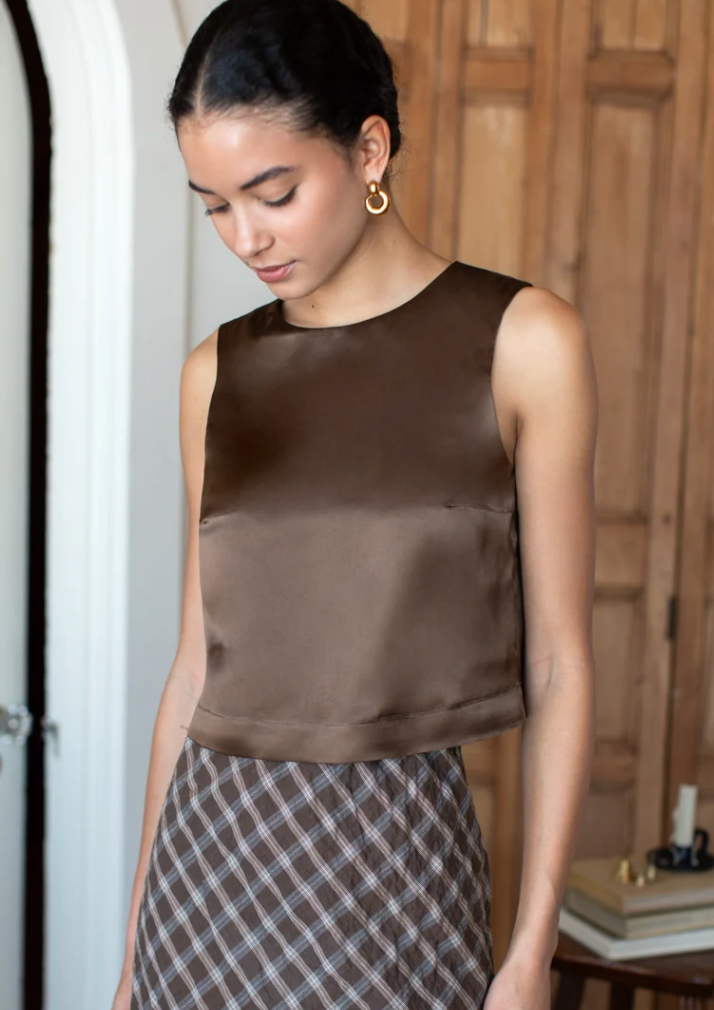 Jeanne Silk Top- Coco