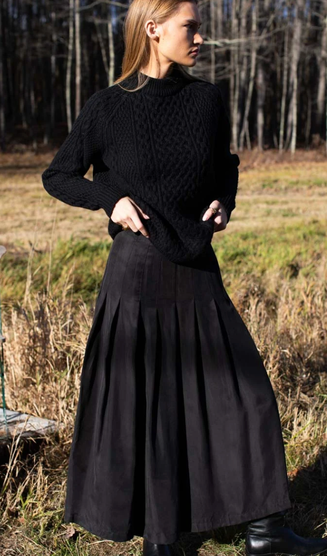 Atelier Pleated Maxi Skirt- Black